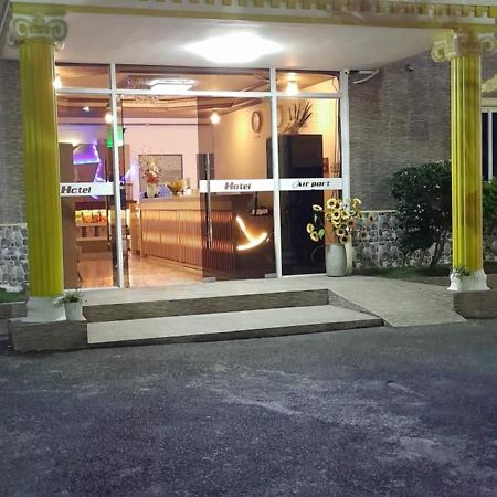 Airport Hotel Clark Clark Freeport Zone Екстериор снимка