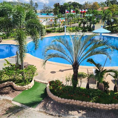 Airport Hotel Clark Clark Freeport Zone Екстериор снимка
