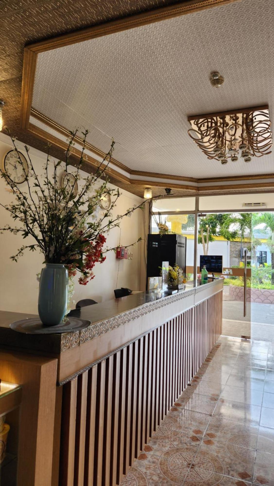 Airport Hotel Clark Clark Freeport Zone Екстериор снимка